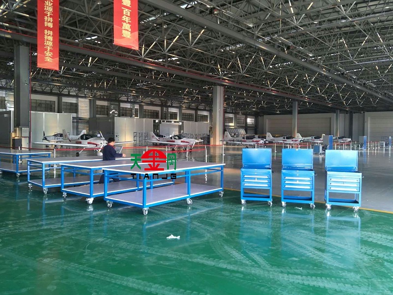 詢工具柜廠家定制工位器具為什么要提前下單？