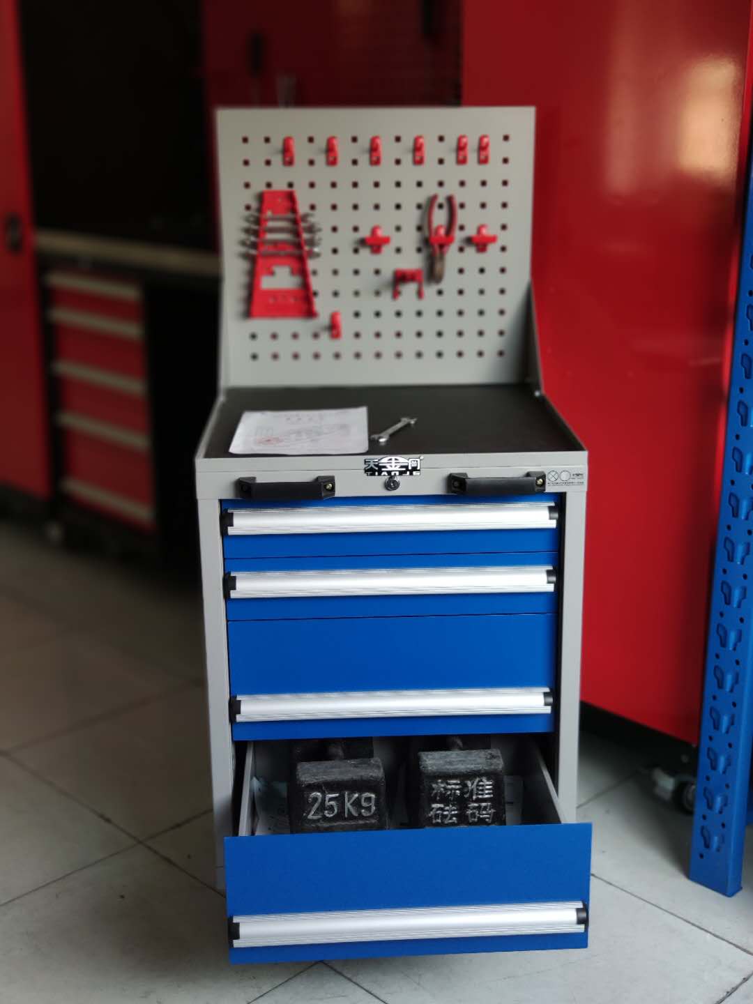 成都定制工具柜廠家【天金岡】