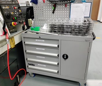 濟(jì)寧移動(dòng)工具柜廠家